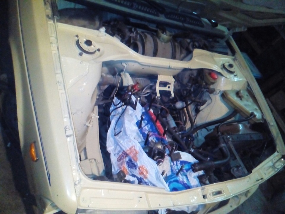 Покраска подкапотного пространства — Москвич 2141, 1,5 л, 1989 года ...