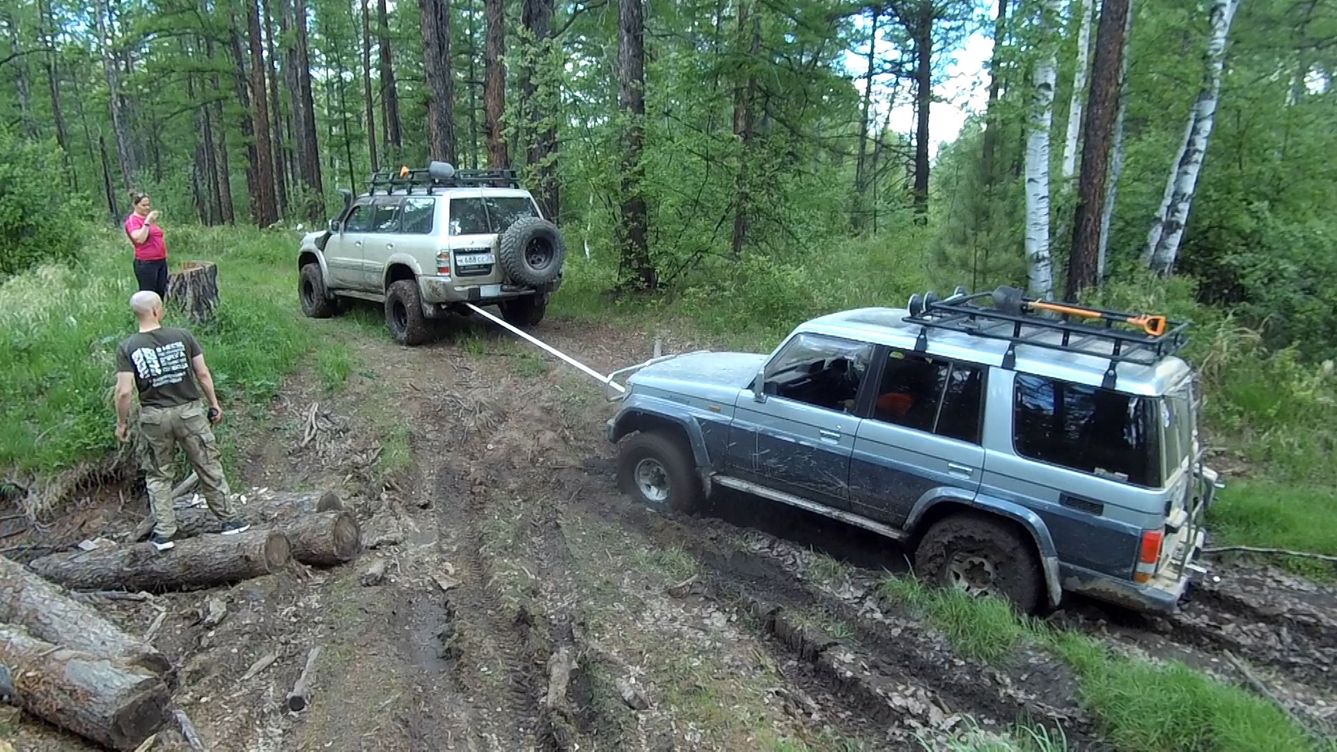 Погода оленгуй забайкальский край. ДТП Land Cruiser 100 Ниссан Патрол. ДТП Land Cruiser Ниссан сафари. Река Оленгуй.