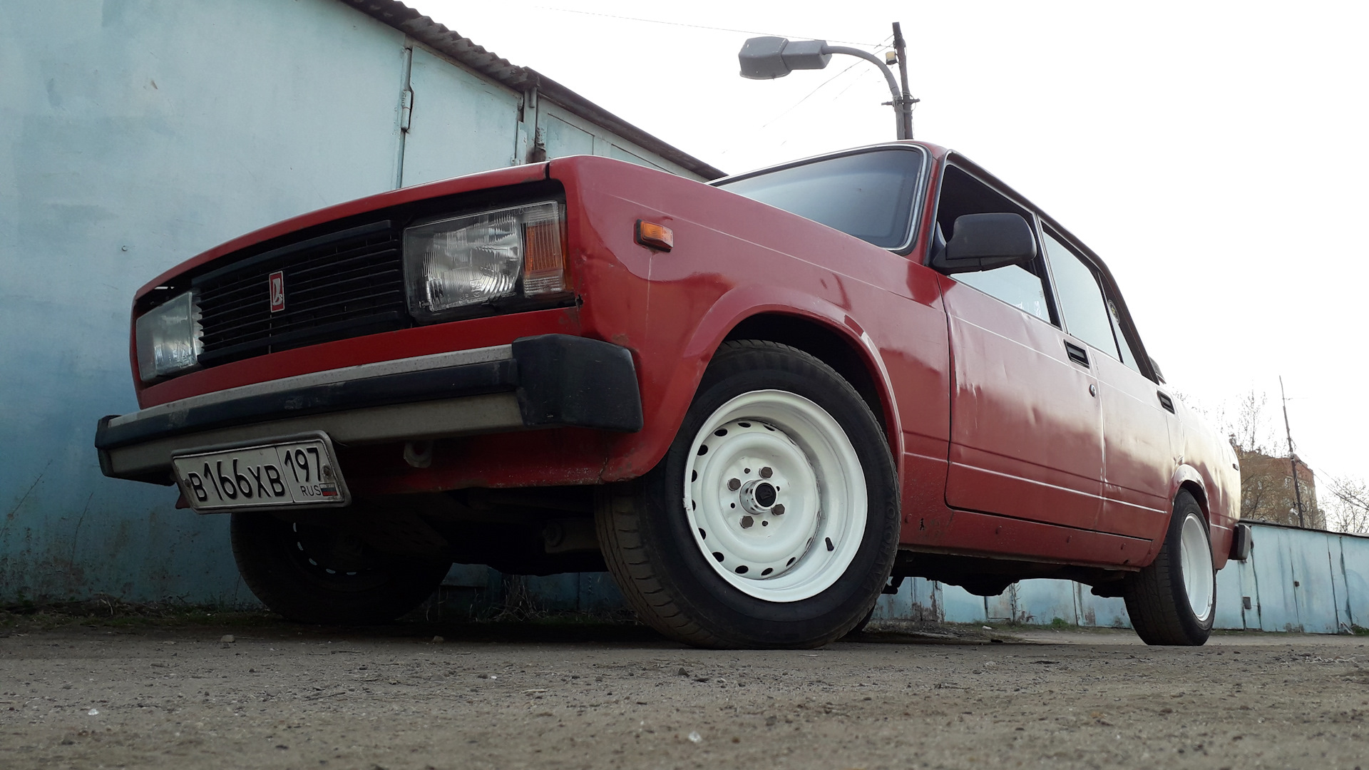 Lada 2105 1.6 бензиновый 1989 | Красный Октябрь... на DRIVE2