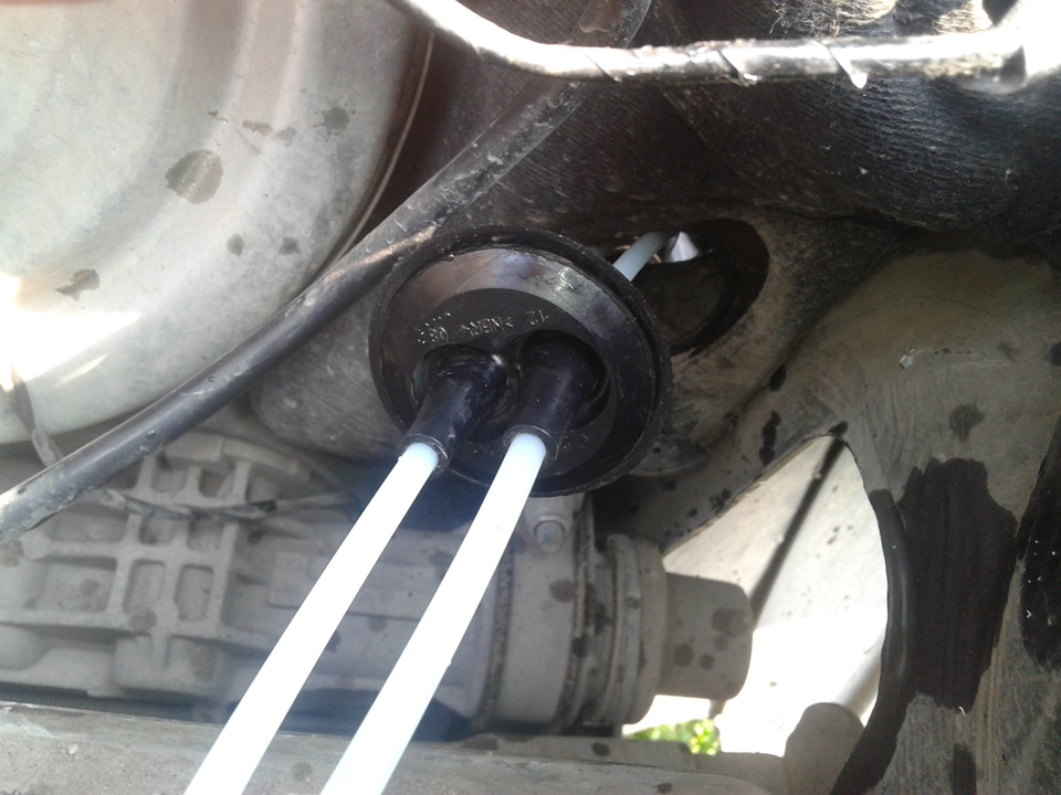 Замена гидрокорректора фар — Lada Гранта, 1,6 л, 2013 года | своими ...