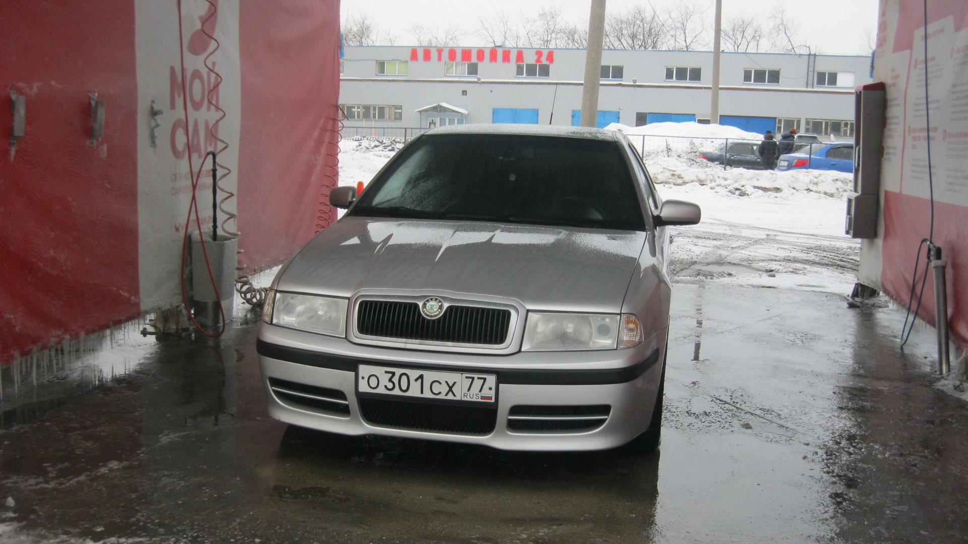 Skoda Octavia A5 Mk2 1.6 бензиновый 2007 | серебристая акула на DRIVE2