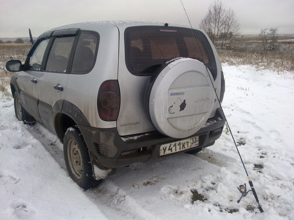 Наклейка — Chevrolet Niva (1G), 1,7 л, 2011 года | тюнинг | DRIVE2