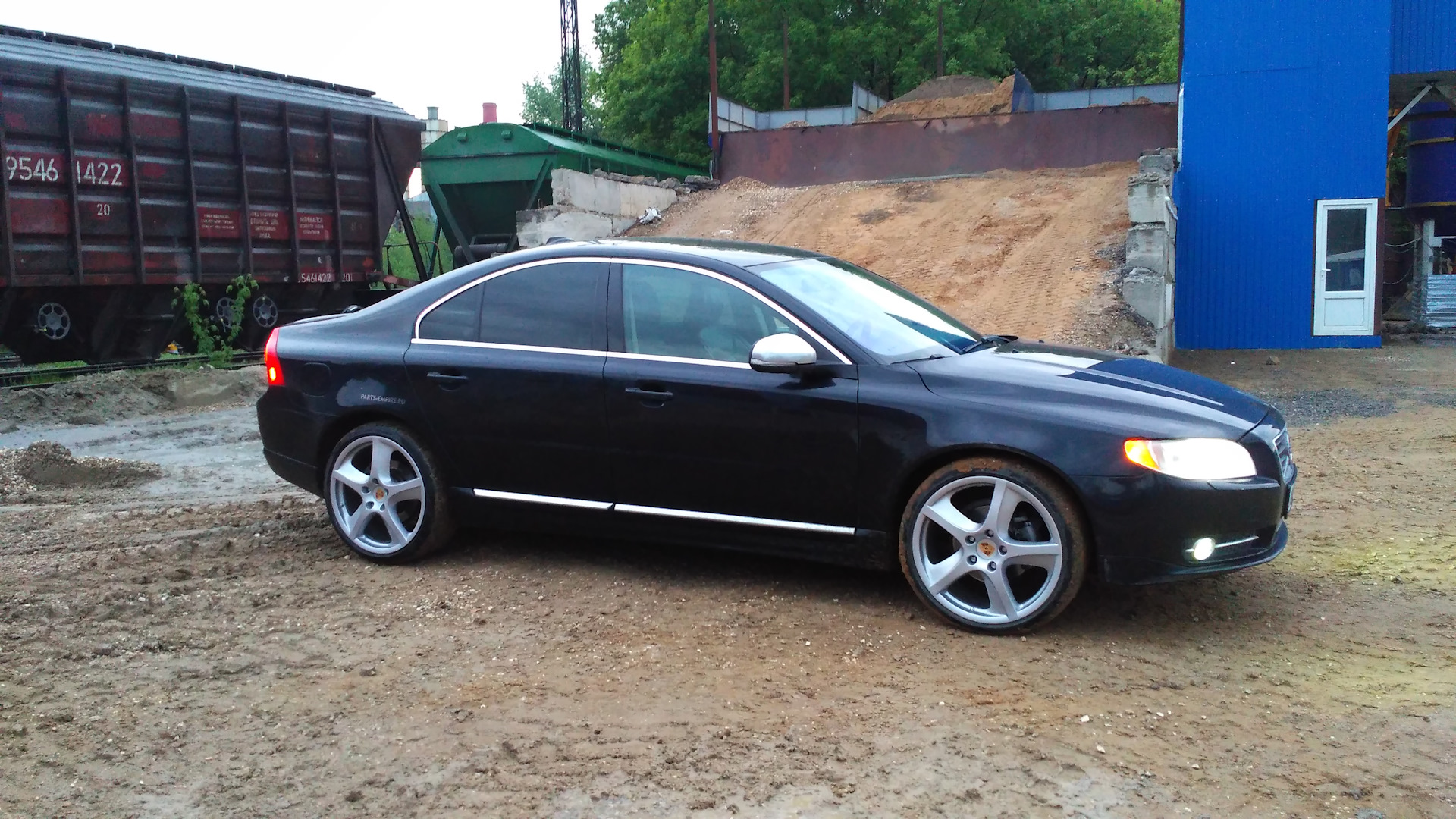 Volvo s80 черный глянец диски