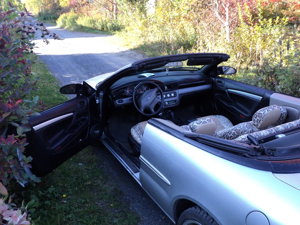 Chrysler Sebring Cabrio салон