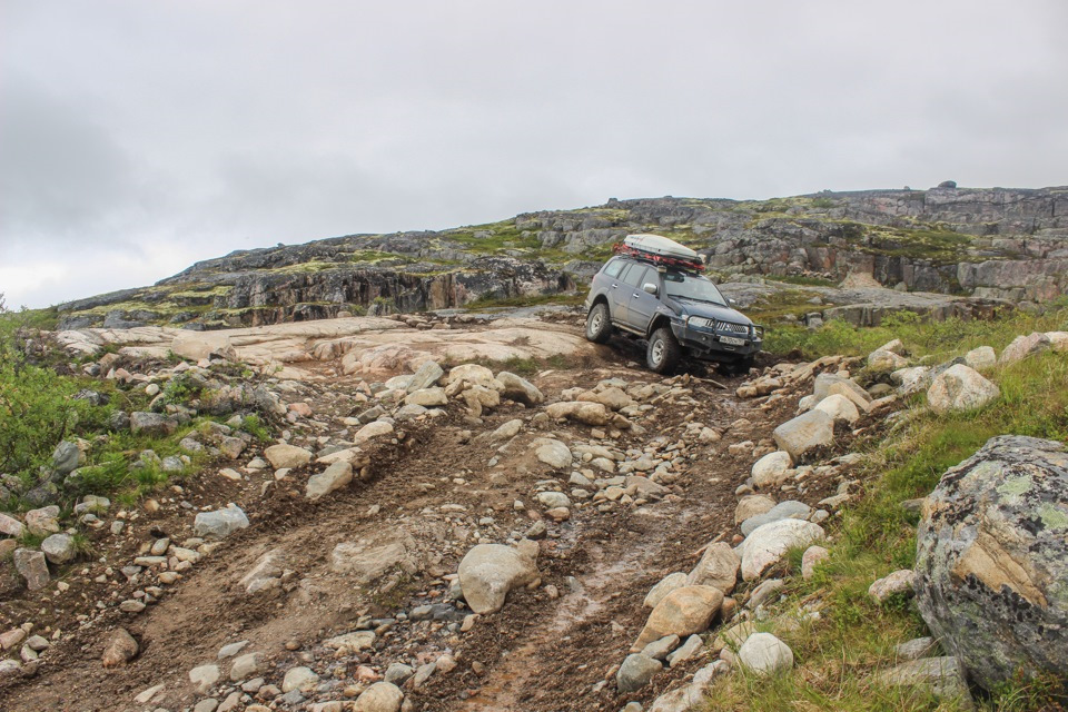 9 — Mitsubishi Pajero Sport (2G)