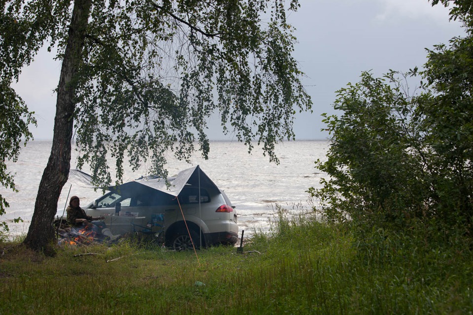 Отдых рыбинское. Долгий мох мыс Рожновский Рыбинское водохранилище. Рыбинское водохранилище палаточный лагерь. Поездка на Рожновский мыс Рыбинск. Легковский мыс на Рыбинском водохранилище.