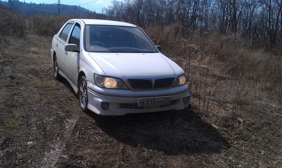 Toyota vista 50. Toyota Vista 50 черная. Фары черные Toyota Vista 50. Toyota Vista 50 Актив спорт. Виста вз 50 туманки.