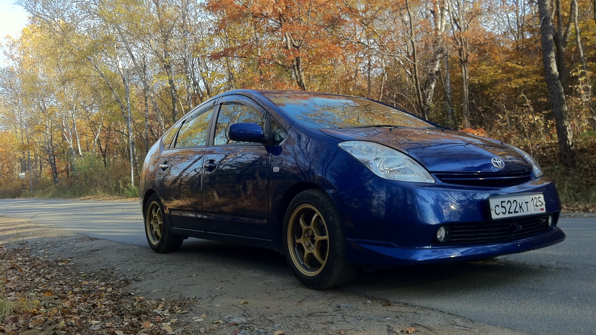 Toyota Prius (20) гибридный 2005 | Компл-я: S Touring Selec на DRIVE2