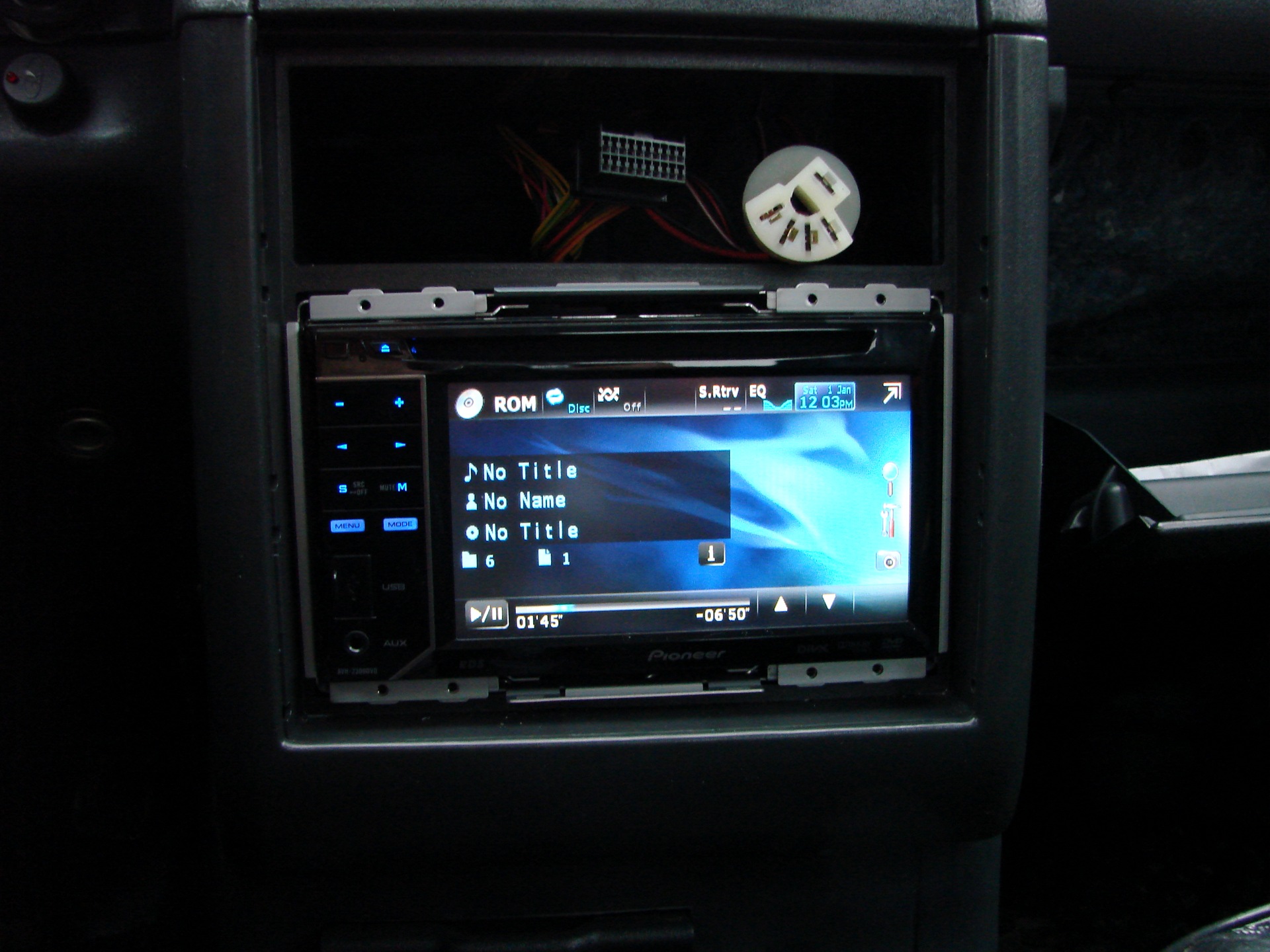 Pioneer AVH-2300 DVD (часть 2) — Bogdan 21101, 1,6 л, 2010 года | автозвук  | DRIVE2