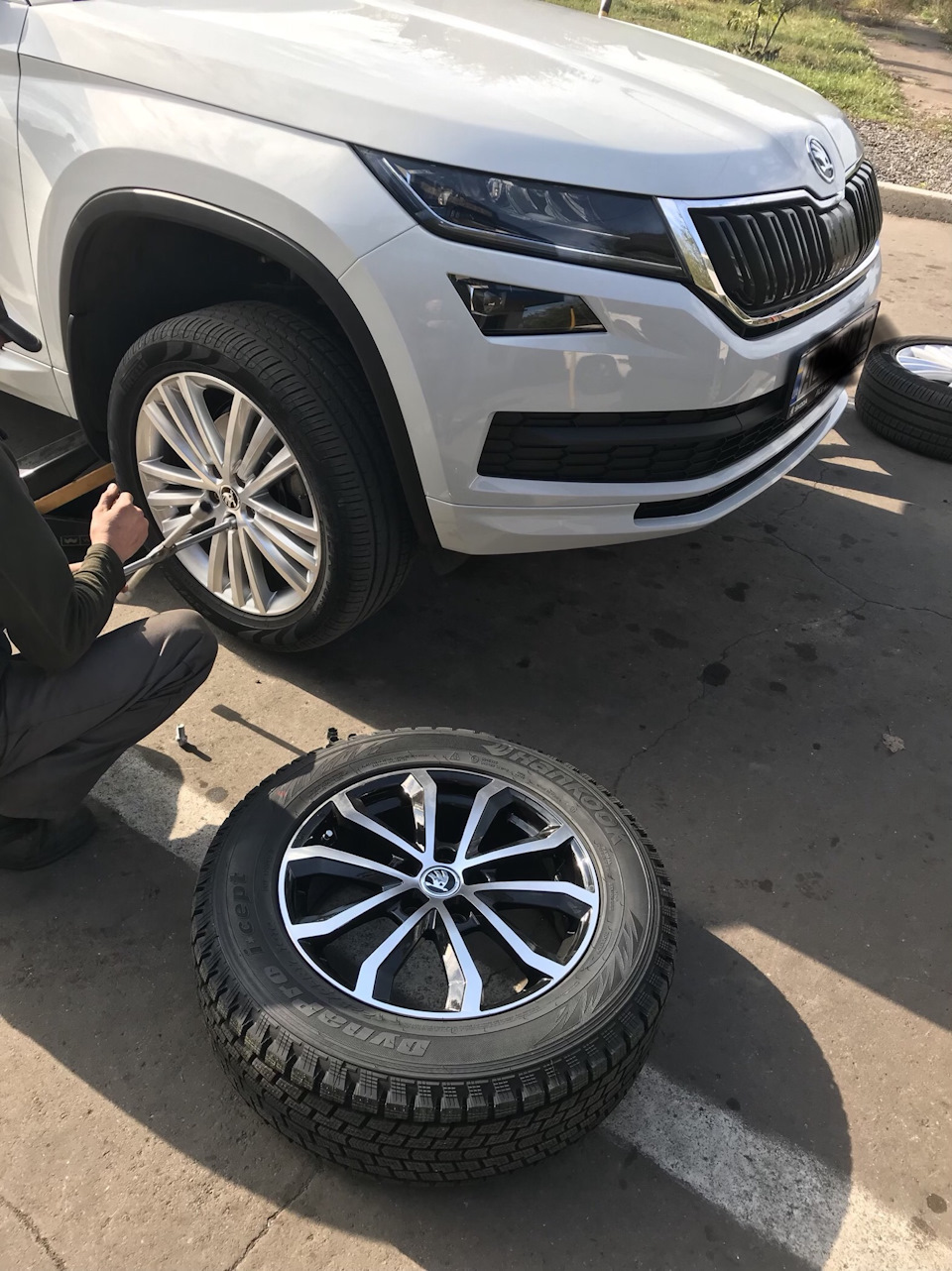 Зимние Колеса R17 шина 225/65 — Skoda Kodiaq, 2 л, 2017 года | колёсные  диски | DRIVE2