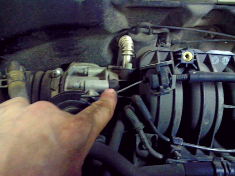 Подтяжка тросика газа! — Chevrolet Lacetti 5D, 1,6 л, 2010 года ...