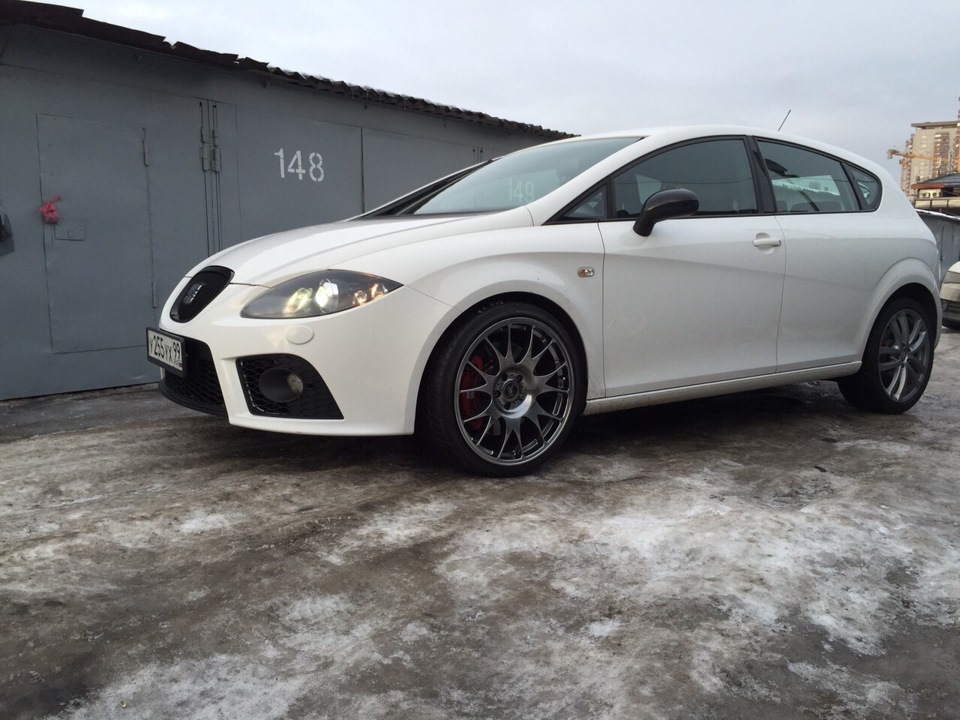 Диски leon. Seat Leon Cupra mk2. Диски Seat Leon Cupra r.