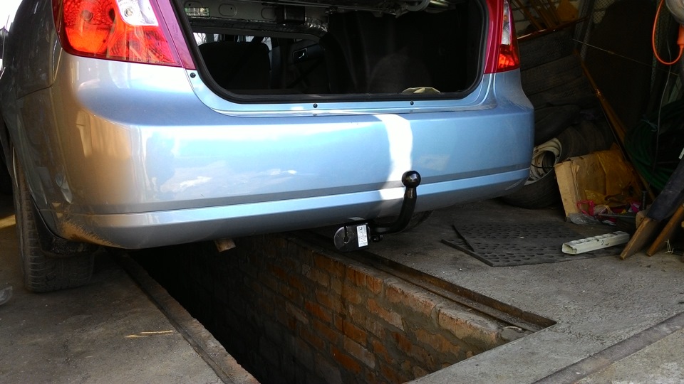 Фаркоп на daewoo nexia 7410. Фаркоп nissan x-trail t31. 1234a bosal. Сандеро крепление фаркопа. Фаркоп рено сандеро 2021 артикул.