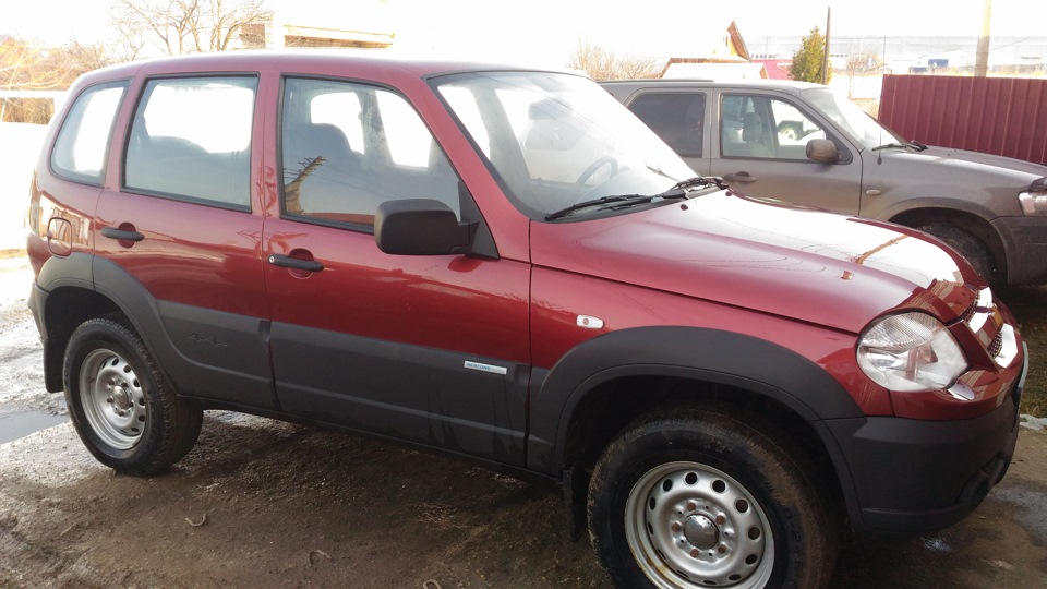 Замена задних амортизаторов (для себя) — Chevrolet Niva, 1,7 л, 2011 ...