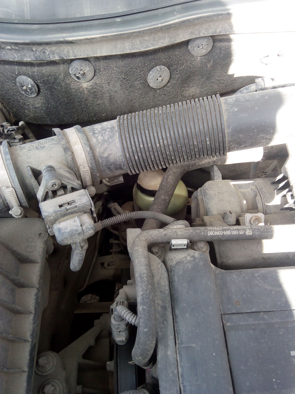 Смена жидкости в ГУР — Opel Astra H, 1,4 л, 2006 года | своими руками ...