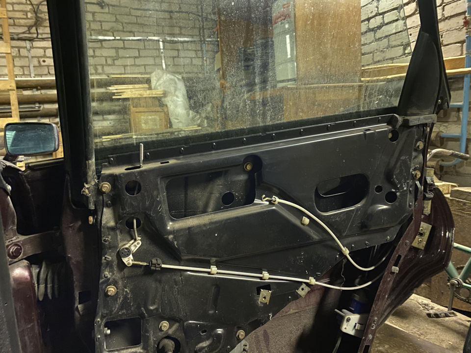 Замена задней двери на ауди 80 — Audi 80 (B3), 2 л, 1990 года ...