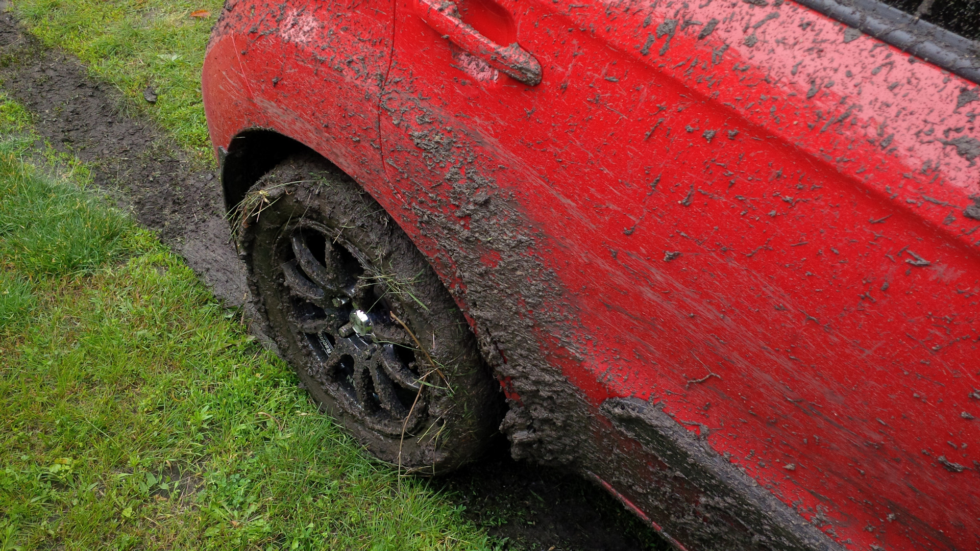 Дача или как вымазать машину) — KIA Soul (1G), 1,6 л, 2011 года ...