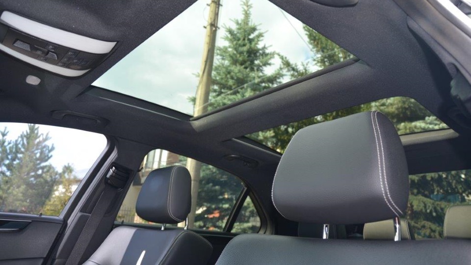 Царапка( — Mercedes-Benz E-Class (W212), 1,8 л, 2011 года | ДТП | DRIVE2