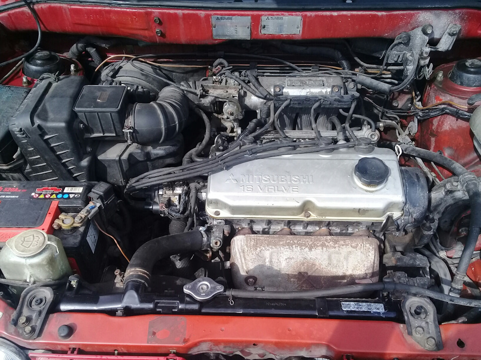 Пробило прокладку под головой — Mitsubishi Space Runner, 1,8 л, 1993 ...