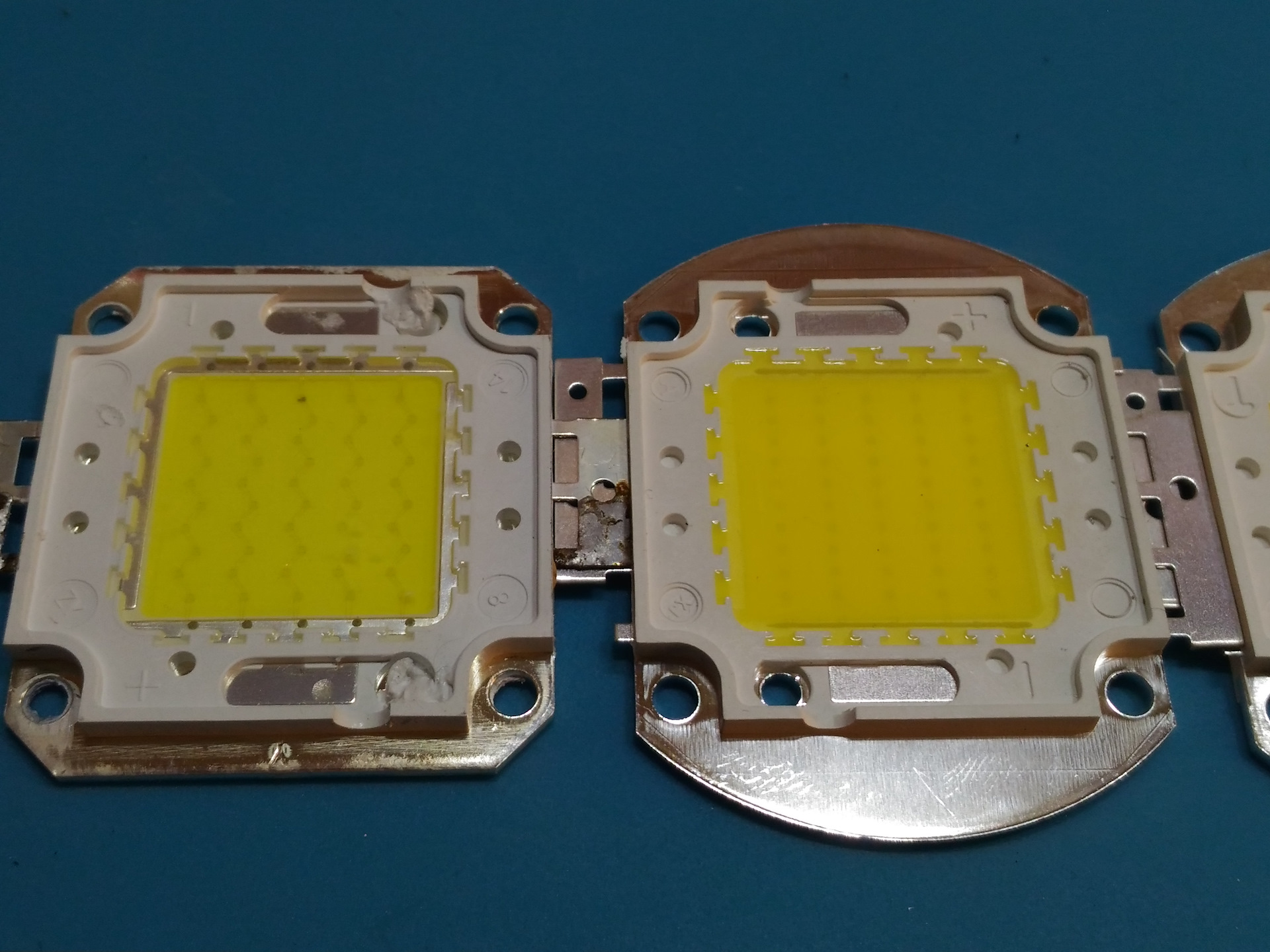 светодиодная матрица 3056-30w. матрица для прожектора. матрица для прожектора. матрица для прожектора. светодиодная матрица 50вт 220в led для прожектора.