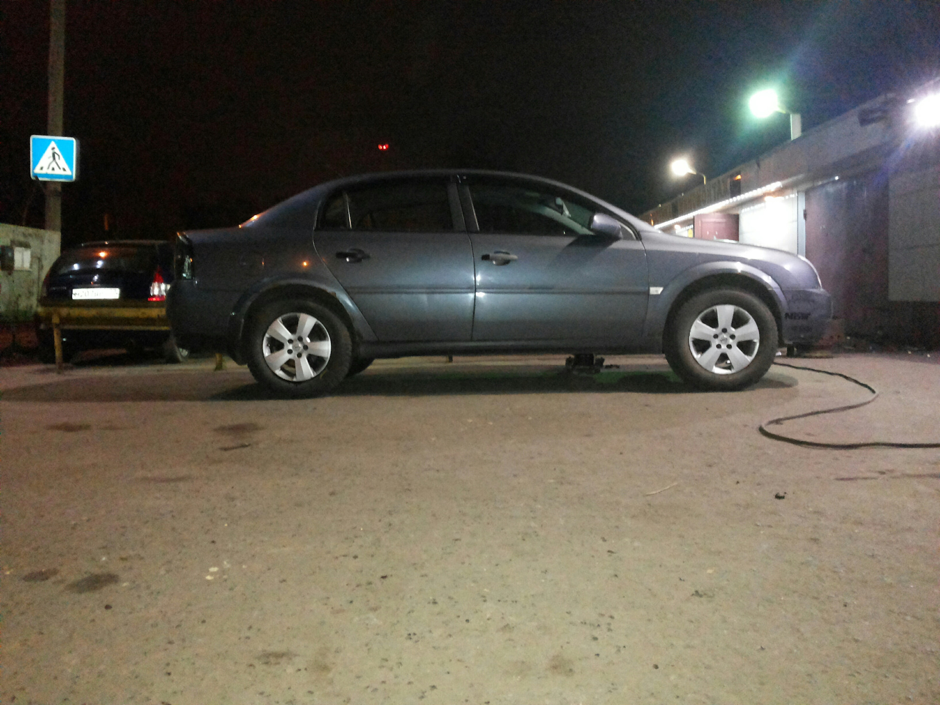 Салонный Монтажный блок — Opel Vectra C, 2,2 л, 2003 года | поломка ...