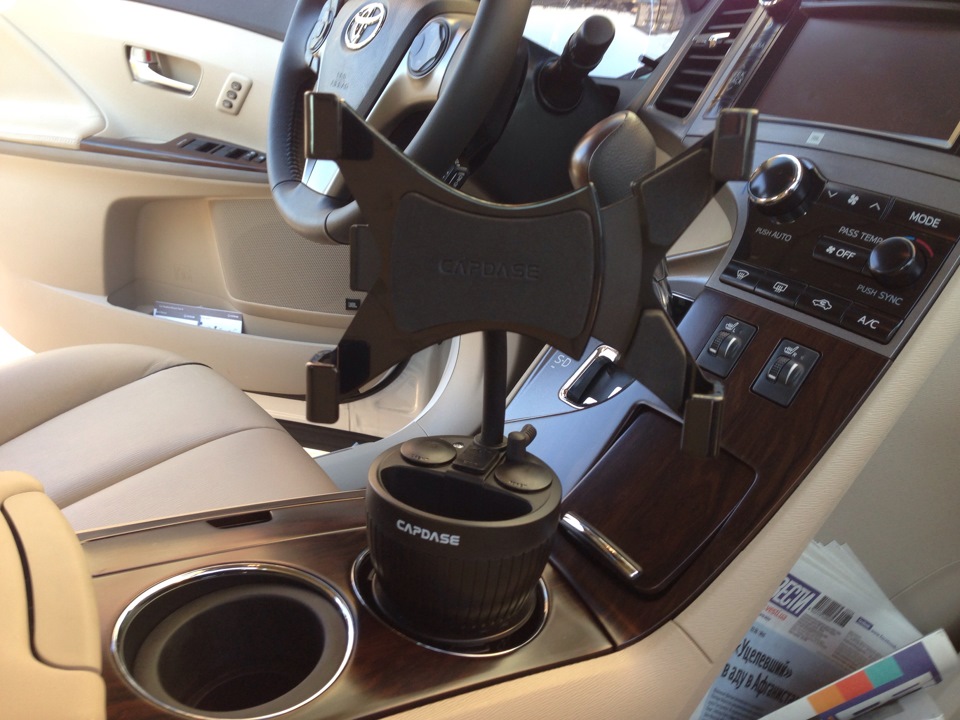 Держатель для iPad в авто — Toyota Venza (1G), 2,7 л, 2013 года ...