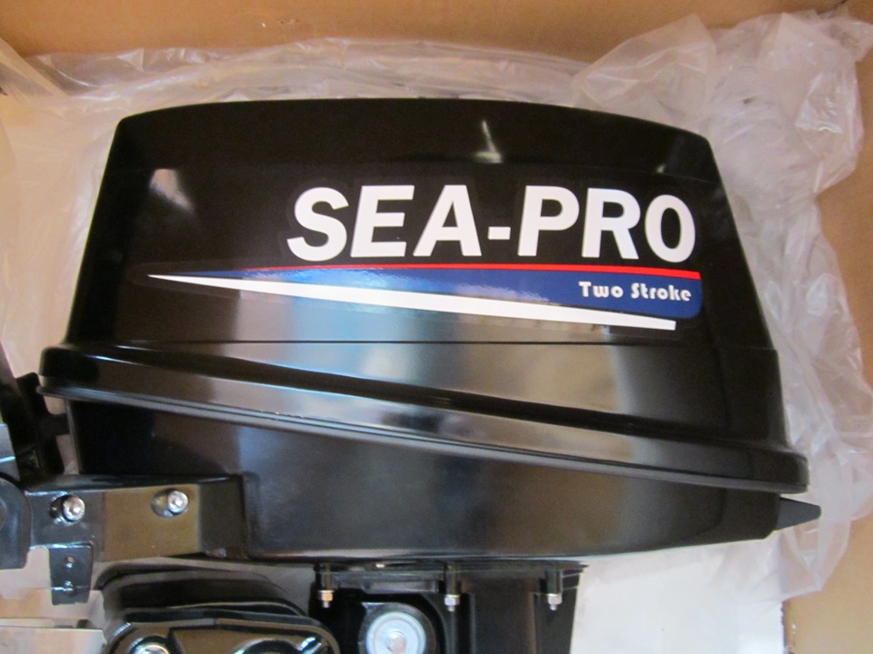 Си про. Шильдик лодочного мотора Sea Pro 9.9. Шильдик мотора Sea Pro 25. Шильды на мотор Sea Pro 15. Шильдики для лодочных моторов Sea Pro.