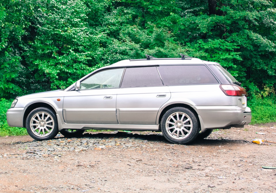 Отличие subaru legacy от subaru legacy lancaster