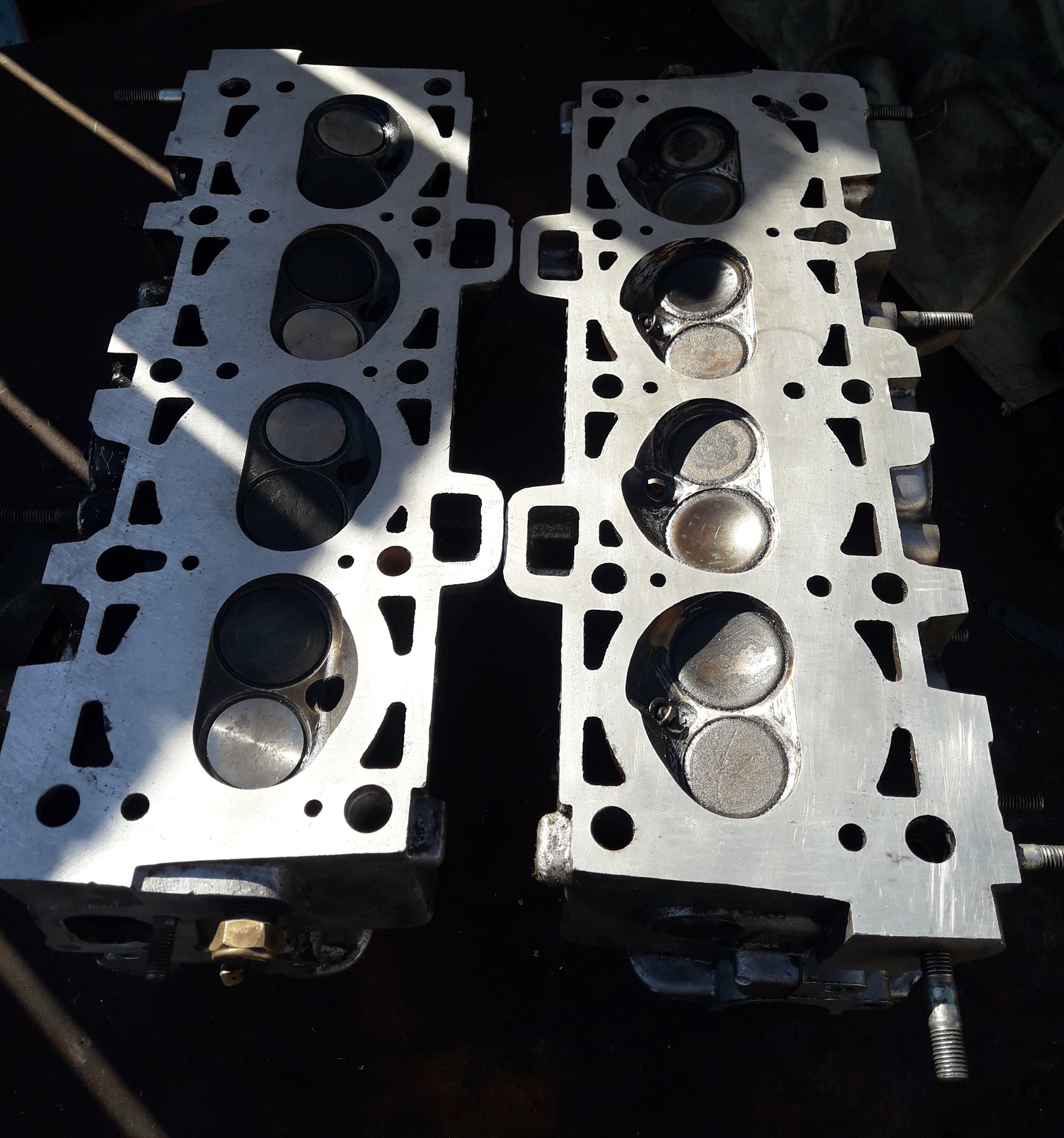 Головка ваз 2115 1. Гбц ваз 2115. 2115 головки блока инжектор. Головка двигателя ваз 2109. Головка блока ваз 2115.