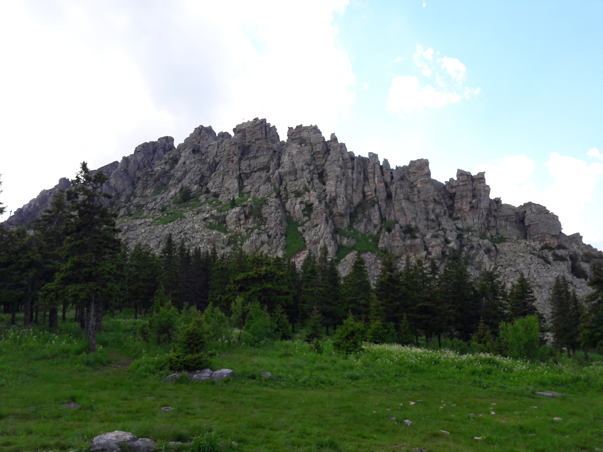 Гора Откликной гребень Златоуст