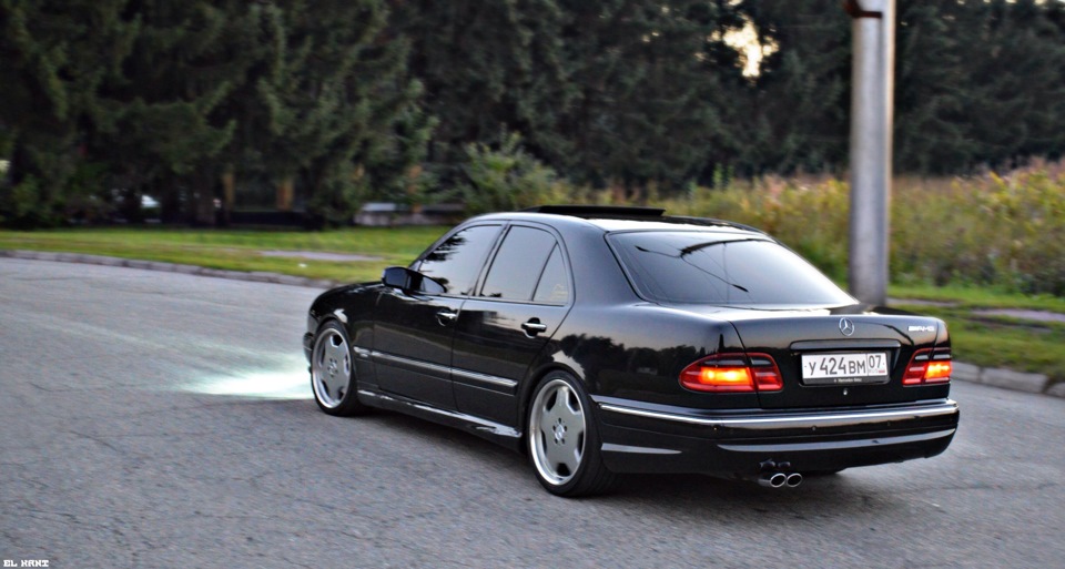 W210 Mercedes AMG e55 РѕР±РѕРё