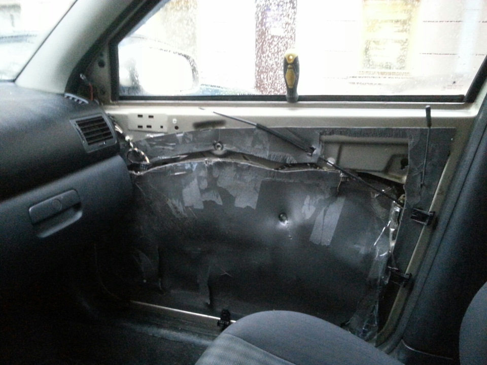 Правый стеклоподъёмник — Skoda Octavia A4 Mk1, 1,6 л, 2005 года ...