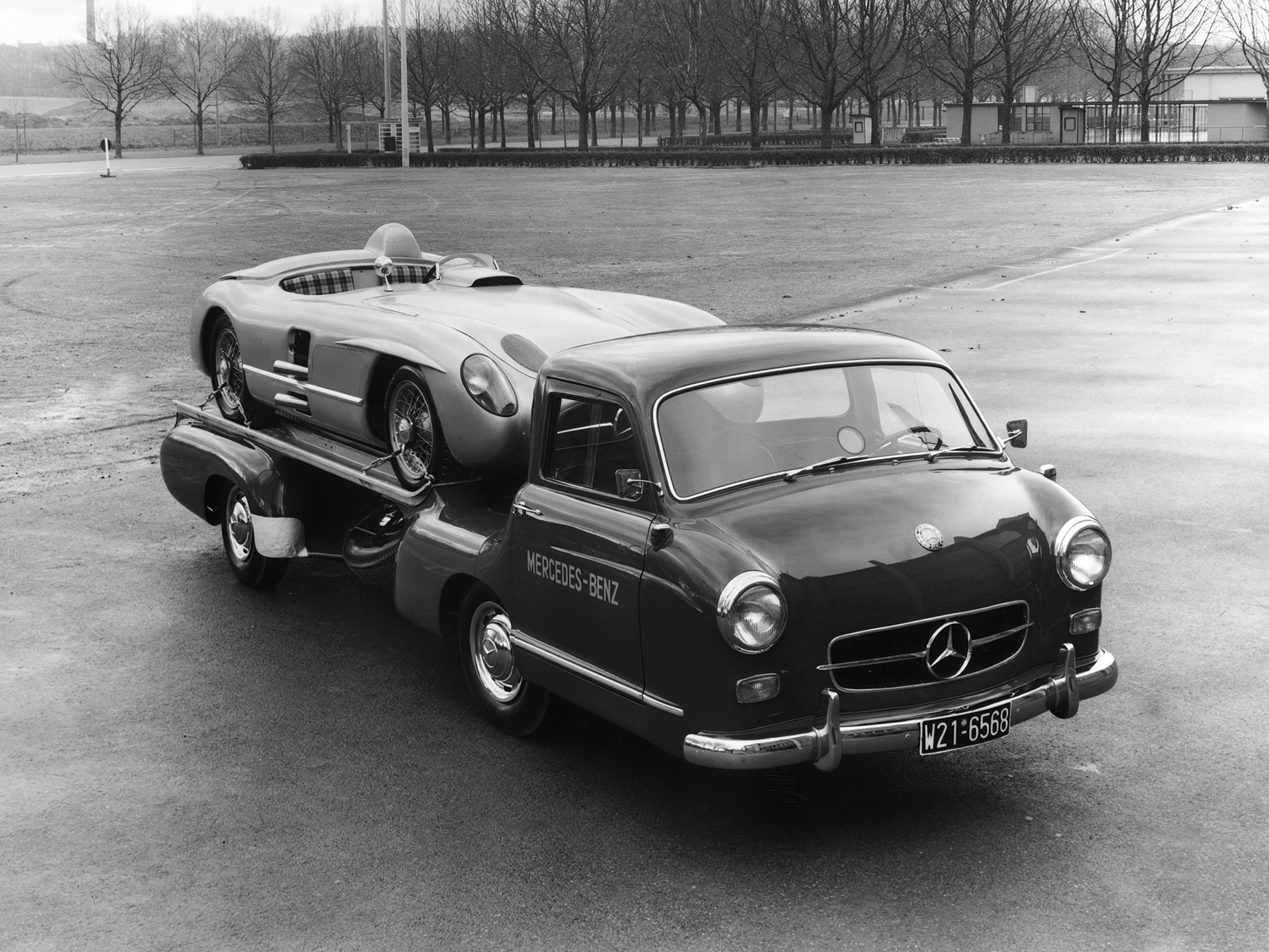 Грузи и вали: история транспортера Mercedes-Benz “Das Blau Wunder” —  «История автомобилестроения» на DRIVE2