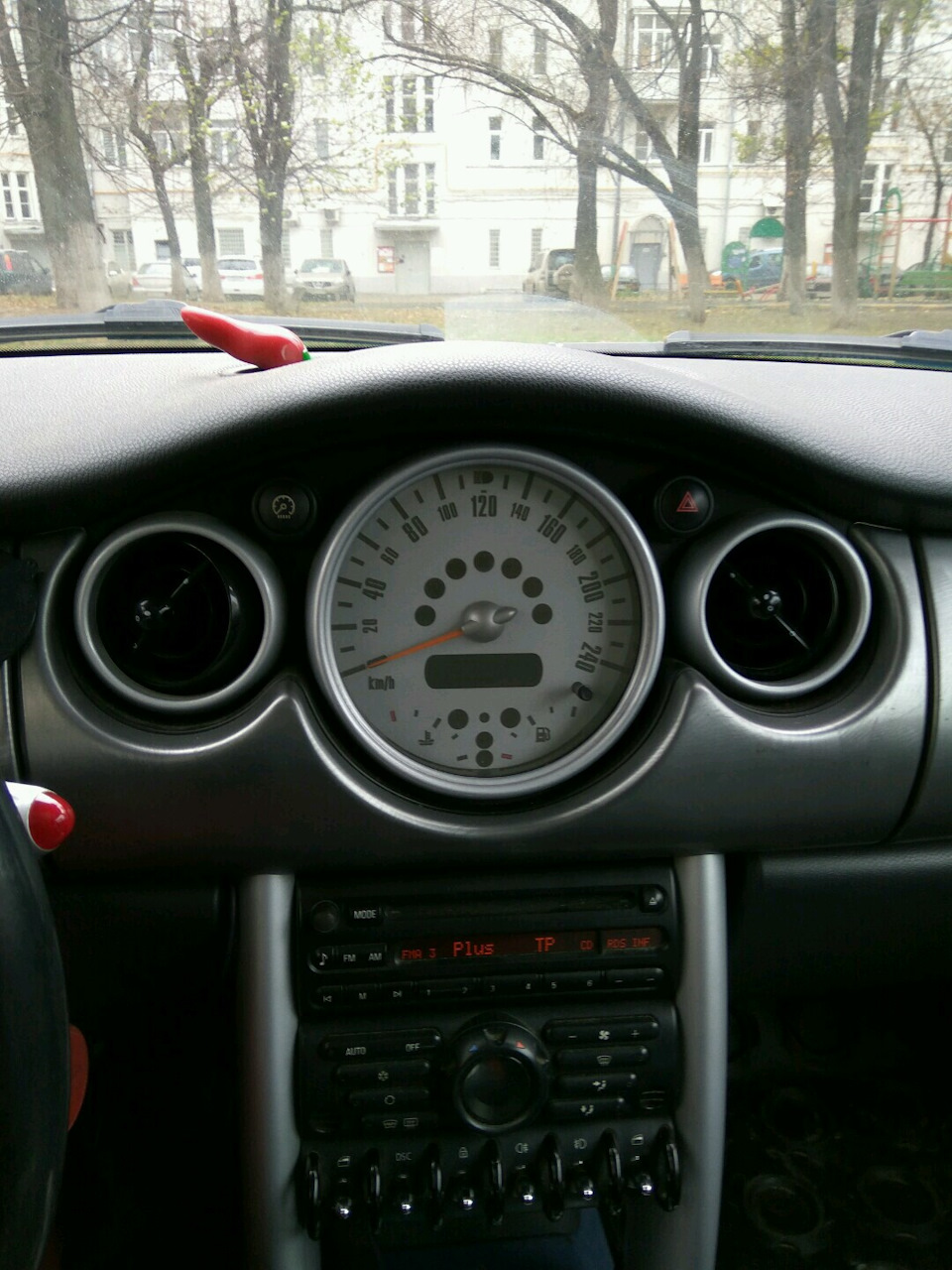 Доснащение Cockpit Chrono Package S547A — MINI Cooper S Mk I, 1,6 л, 2004  года | стайлинг | DRIVE2