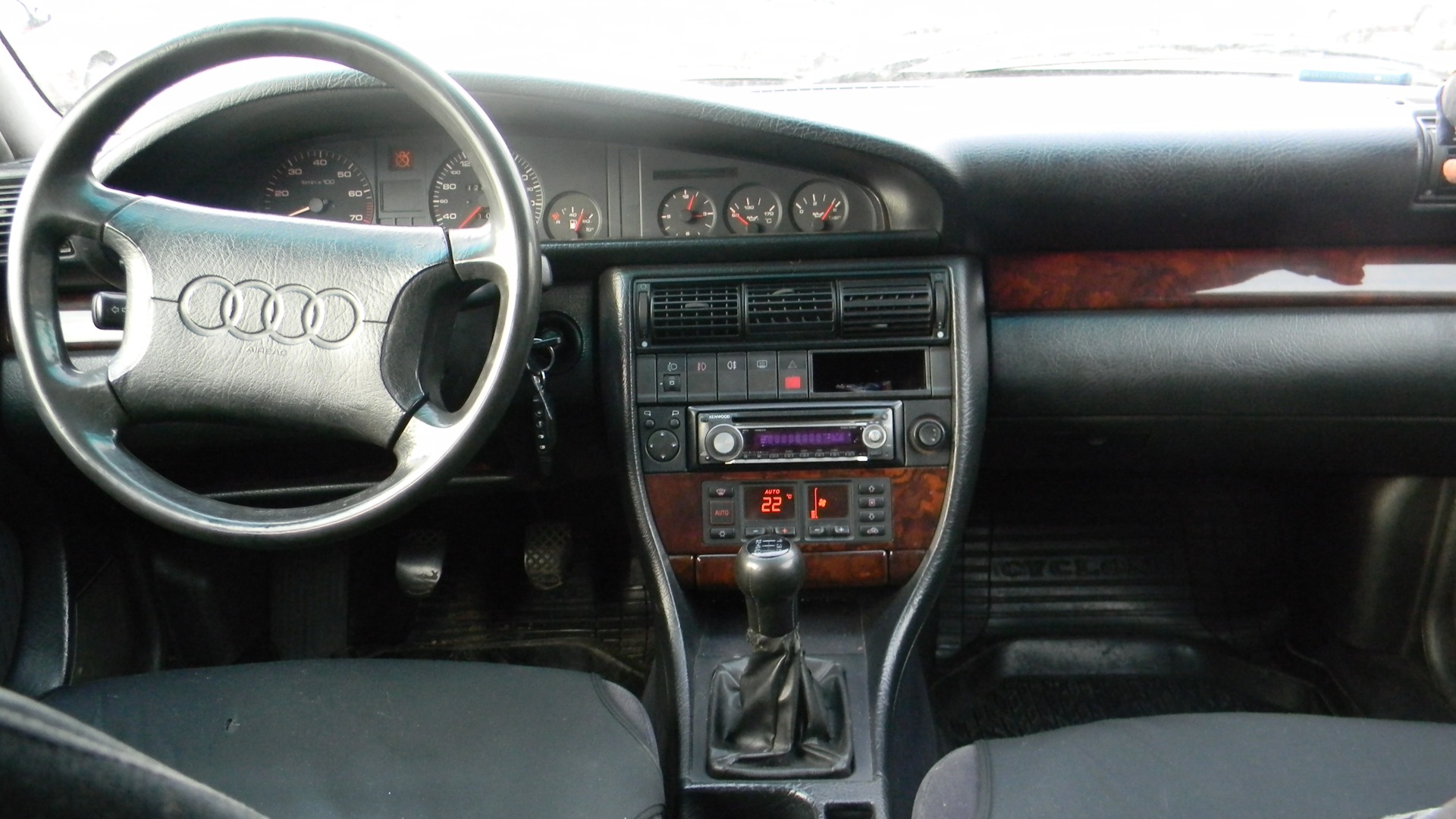 Audi 100 (C4) 2.8 бензиновый 1993 | Старый друг на DRIVE2