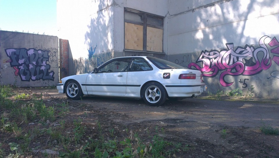 Фото в бортжурнале Acura Integra (DA/DB2)