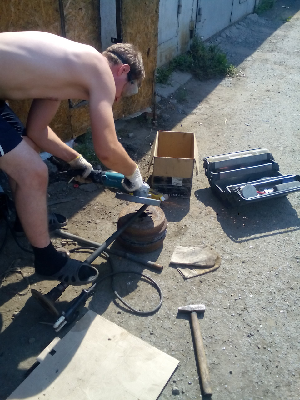 Замена сальника полуоси. Изготовление ударного съемника полуосей ...