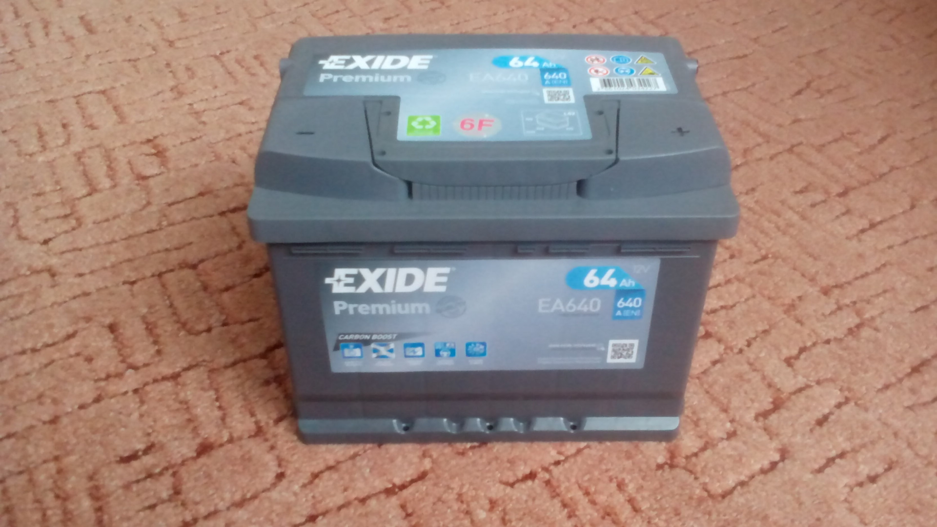 exide premium ea640