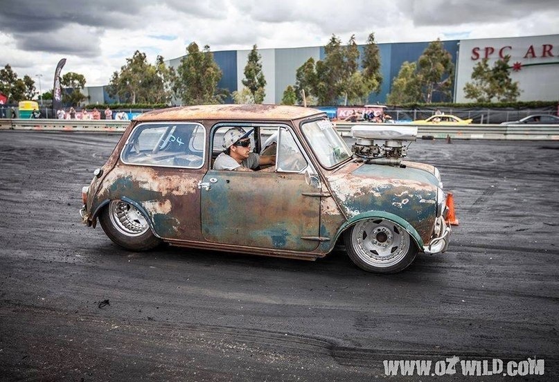 Dacia 1310 rat look