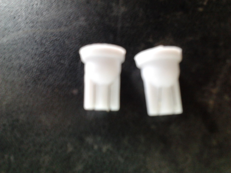 светодиоды в габариты — Nissan Tiida (1G), 1,8 л, 2008 года ...