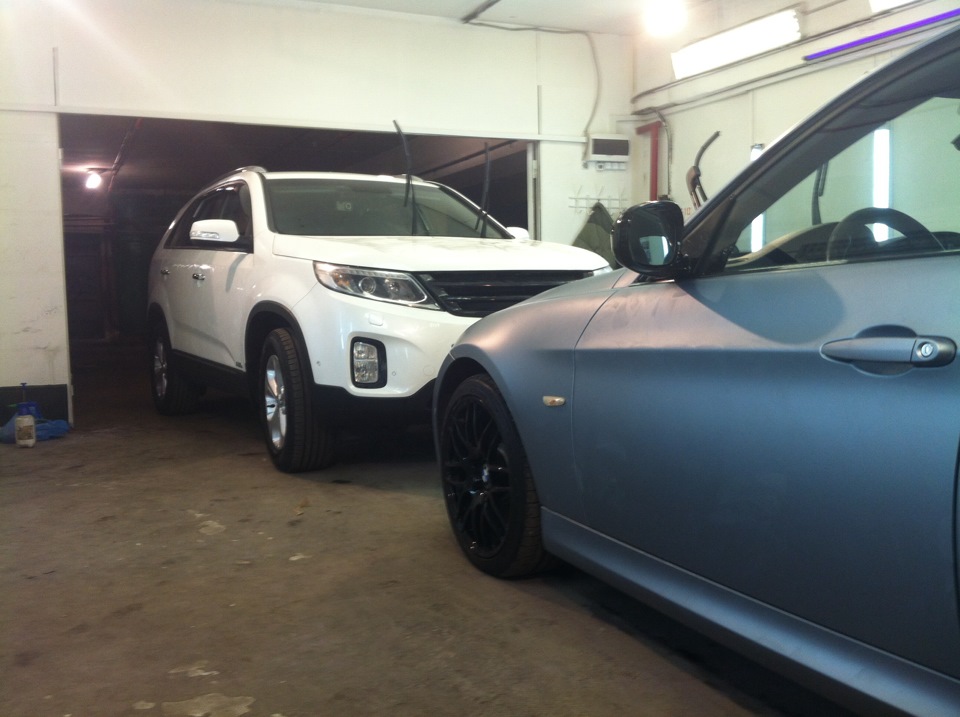 Средство нанесено. Ждем высыхания. — KIA Sorento (2G)