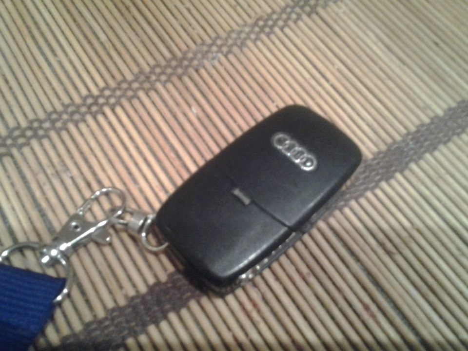 почистил ключ-брелок. — Audi A4 (B6), 2,5 л, 2003 года | аксессуары ...