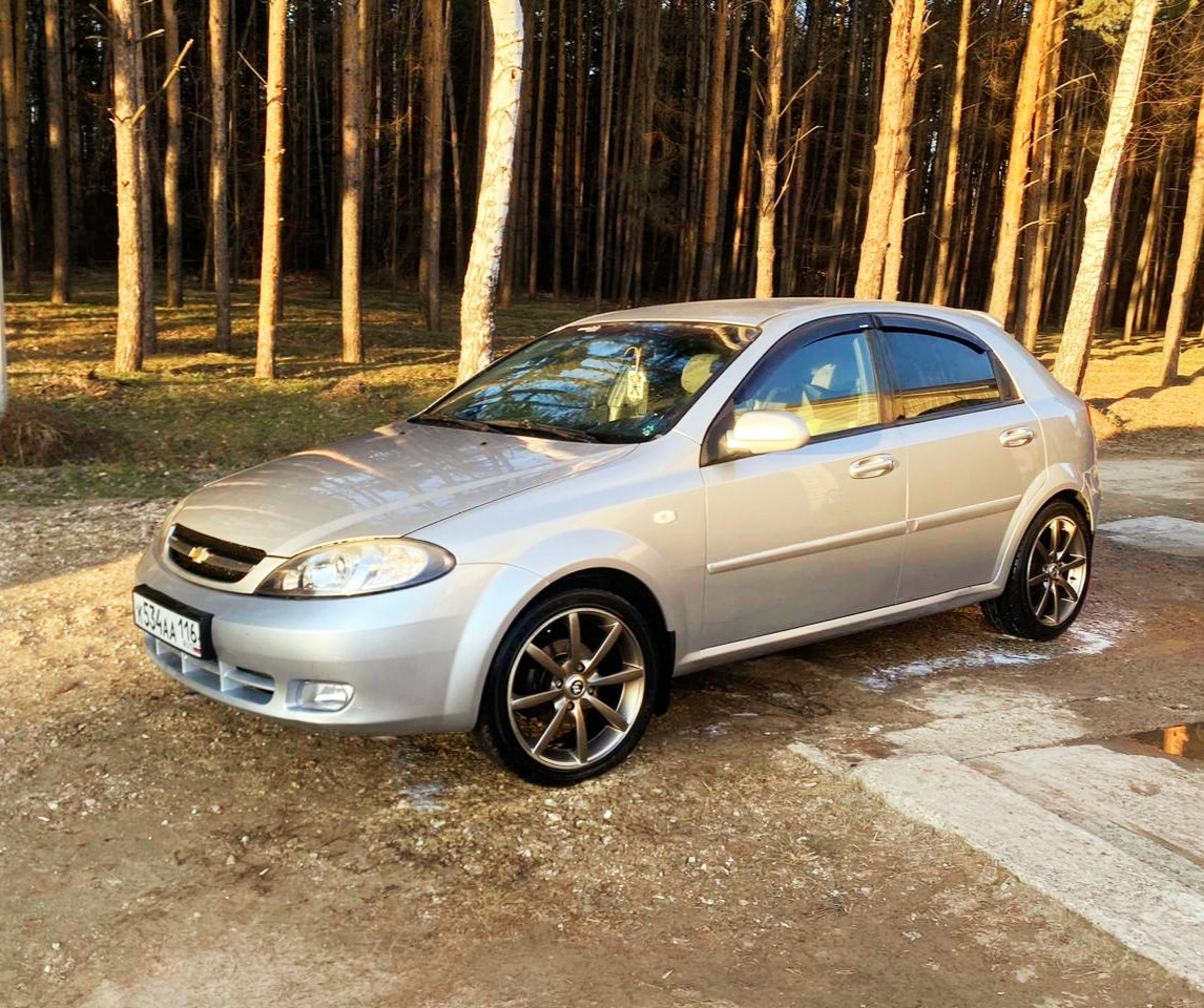 Chevrolet Lacetti 1 6 at