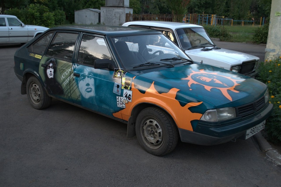 Москвич 12