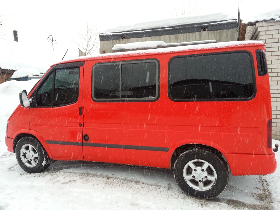 Пока можно)) Тонировка передних стекол! — Ford Transit (5G), 2 л, 1996 ...