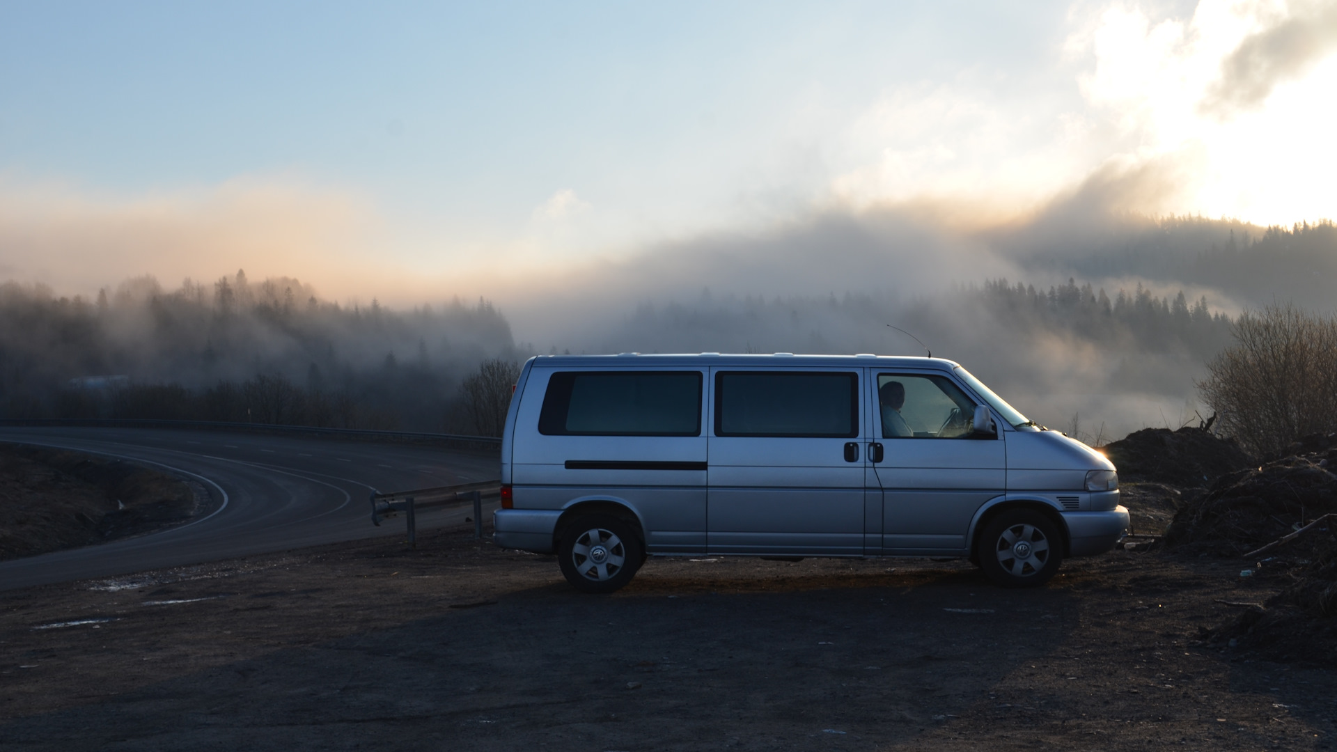 Фольксваген каравелла 2002 года. Фольксваген т4 белый. Фольксваген т4 2002. Фольксваген т4 2002. Фольксваген бусик т4.