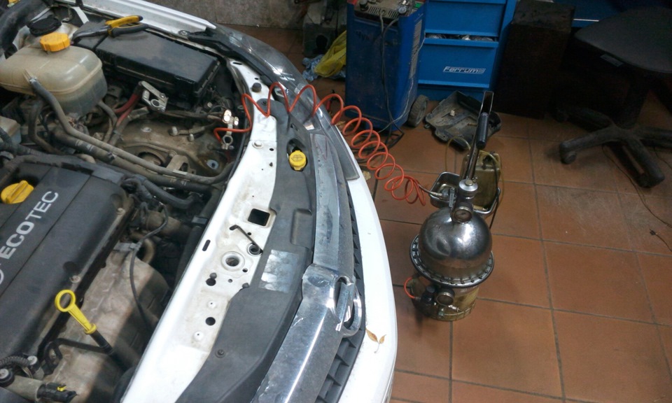 Замена жидкости изитроника и адаптация — Opel Astra H GTC, 1,6 л, 2008 ...