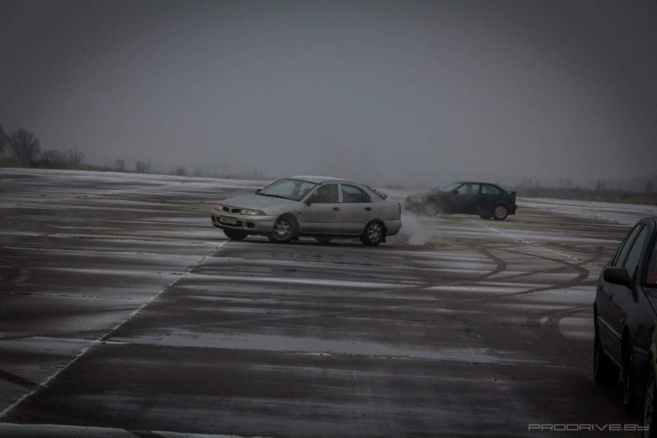 Фото в бортжурнале Mitsubishi Carisma