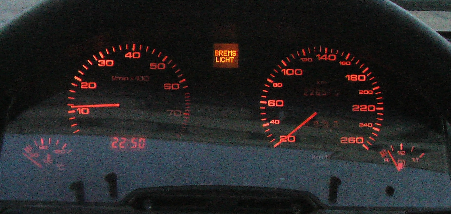 прошивка гольф 4 1. Brems licht на ауди а6 с5 что это такое. Brems licht на ауди а6 с5 что это такое. Brems licht ауди 100с4. Brems licht на ауди.