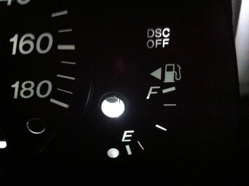 Не горит значок "масленка" горит всегда значок "ABS" — Mazda Demio (2G ...